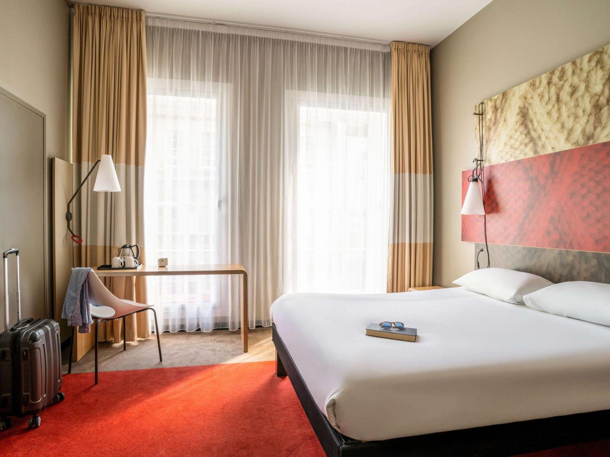 Ibis Centre Royal Mile - Hunter Square 3* Эдинбург